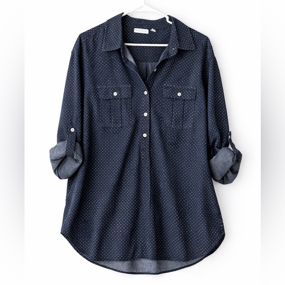 New York & Company Navy Polka Dot Button Front Shirt XL Cotton